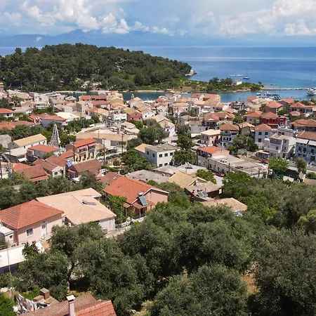 Niko's And Nora's * Gaios