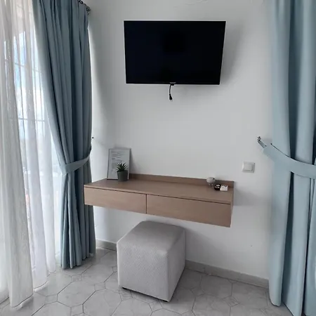Apartman Niko's And Nora's Gáiosz